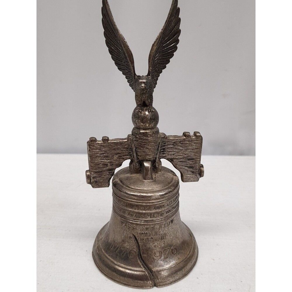 Vintage PASS AND STOW bell ornate metal Eagle ringer United States Philadelphia